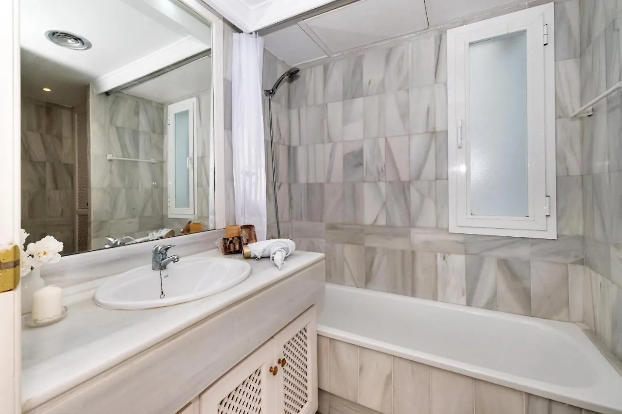 Los Naranjos Marbella Apartment